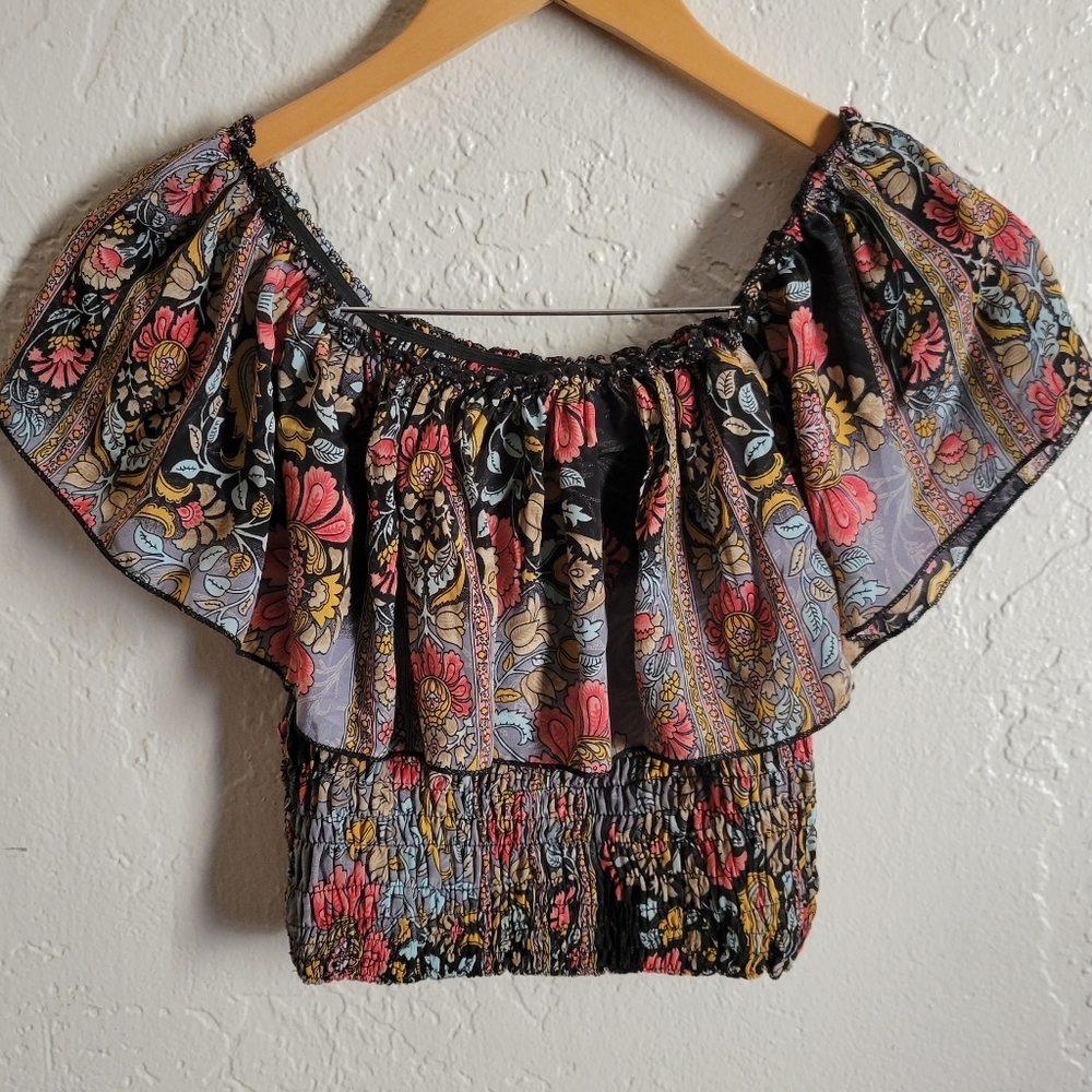Cienna Off The Shoulder Top Size S/M